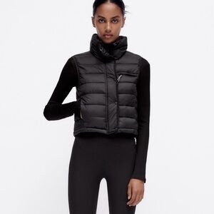 Water Repellant Puffer Vest W/ Pockets